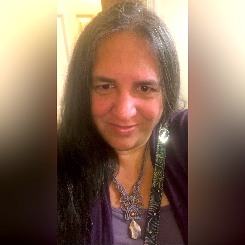 Meet your Posher, Dana